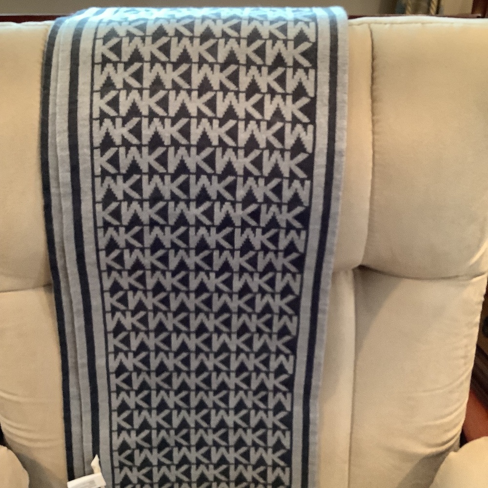 Michael Kors Brand new with tags scarf w/MK LOGO.